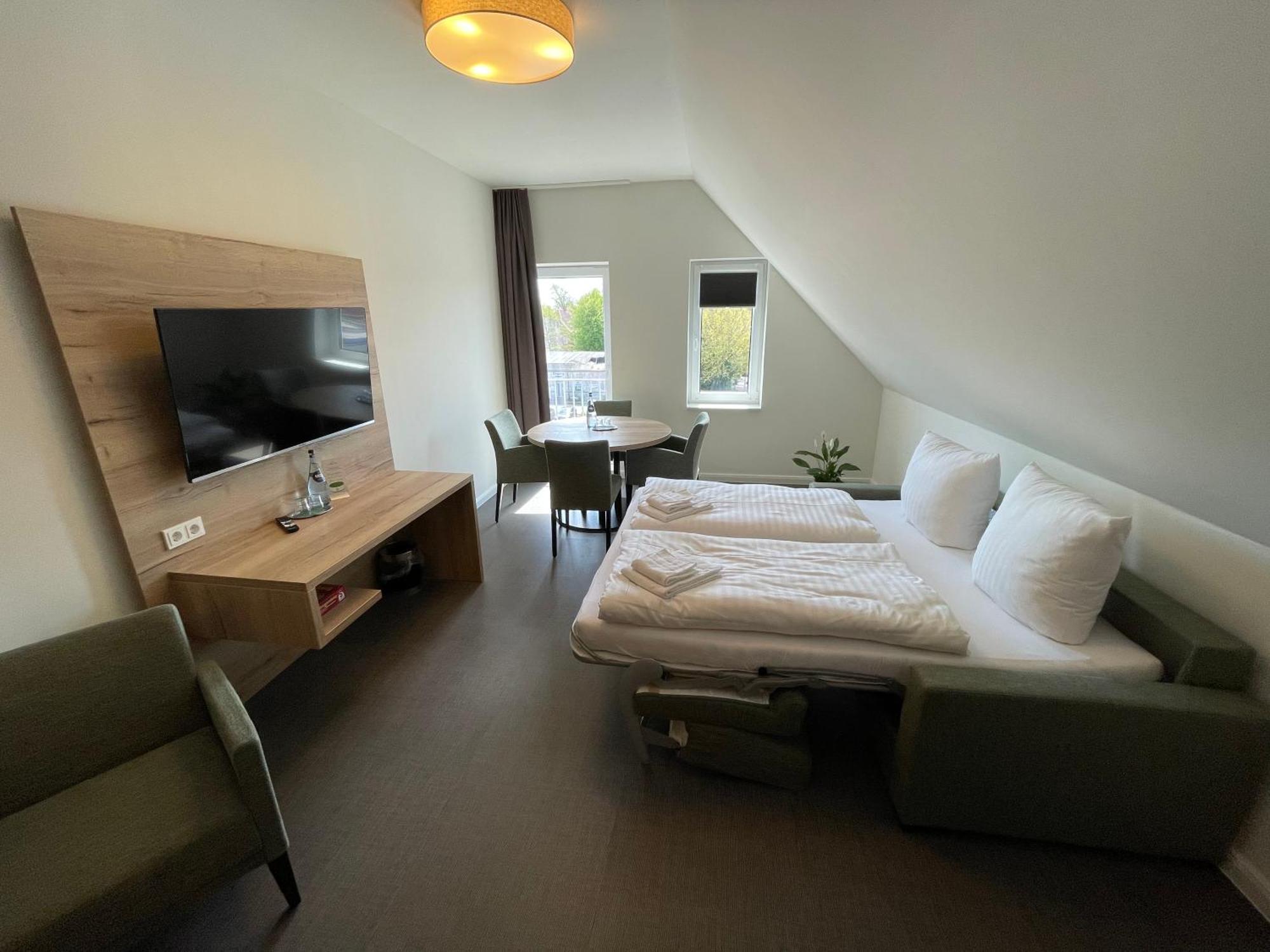 Hotel Am Pferdemarkt Aurich Exteriör bild