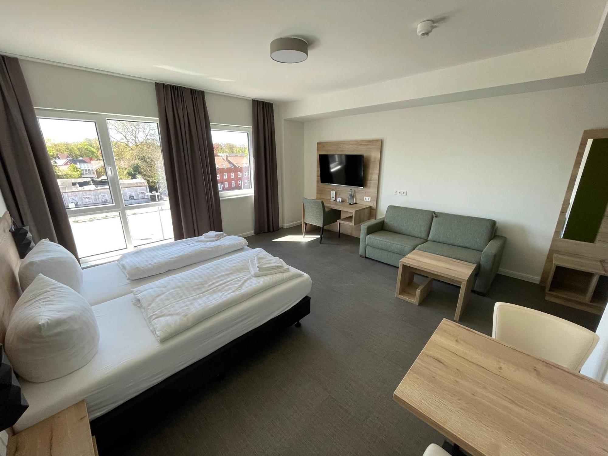 Hotel Am Pferdemarkt Aurich Exteriör bild